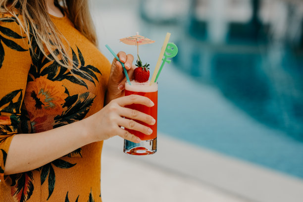 新鲜的饮料素材图片