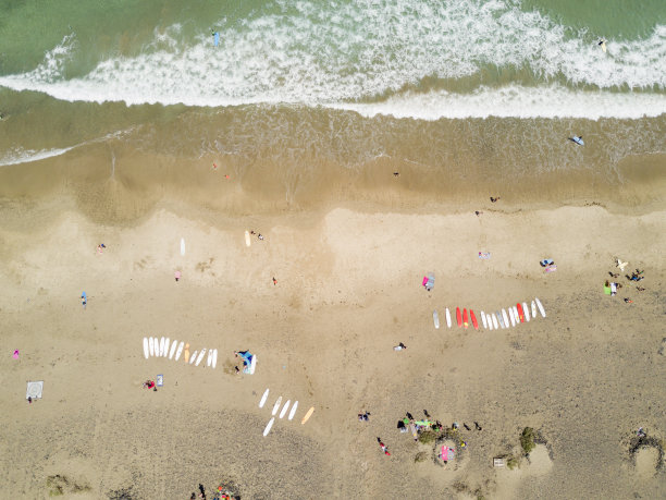冲浪者从上面图片下载