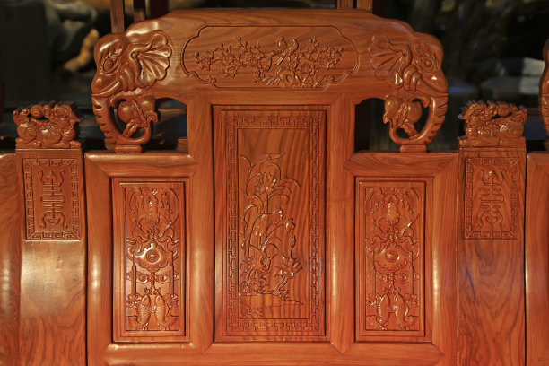 红木家具椅背，特写照片图片下载