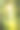 在夏天的一天，太阳在树上。图片下载