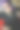 老女人通过大耳机听她最喜欢的音乐图片下载