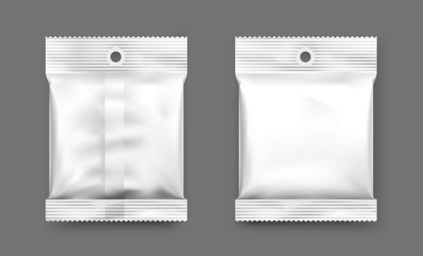 食品零食枕头袋在灰色的背景。从后面看。图片下载