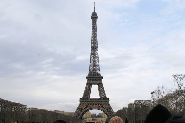 埃菲尔铁塔我图片下载