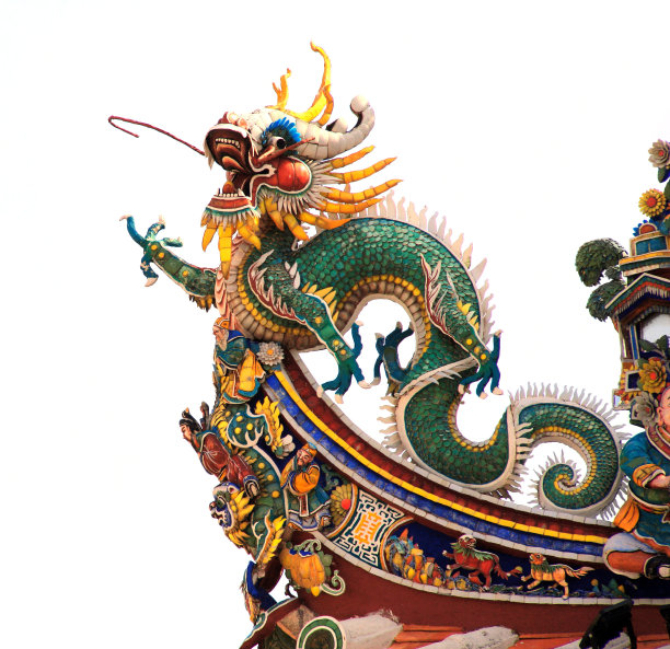 马来西亚槟城古老中式寺庙中的龙雕像素材图片