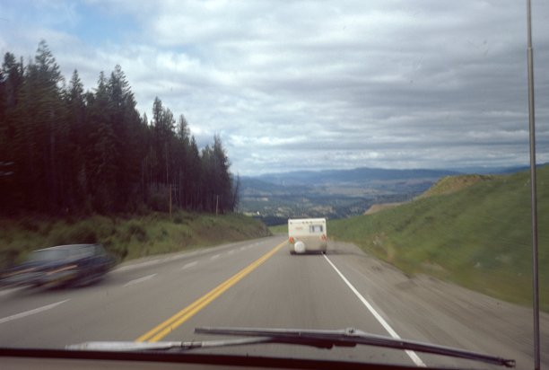 高速公路在加拿大图片下载