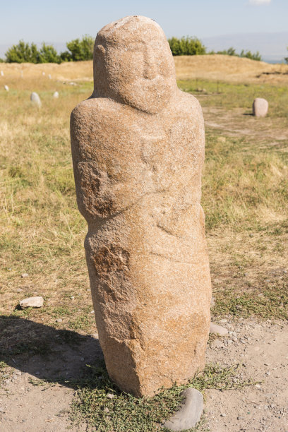 巴拉萨贡丝绸之路巴尔巴尔的历史墓碑图片下载