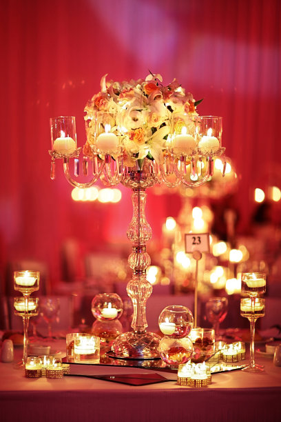 为活动设置餐桌图片下载