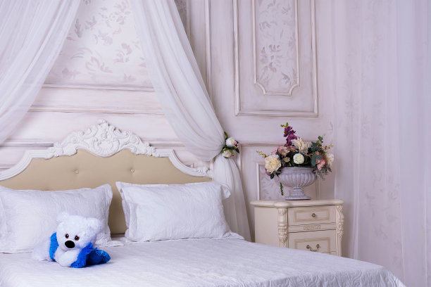 等待宝贝。室内图片下载