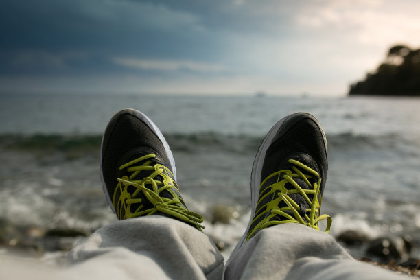 跑后休息图片下载