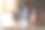快乐的年轻男女在阁楼厨房里烘焙图片下载