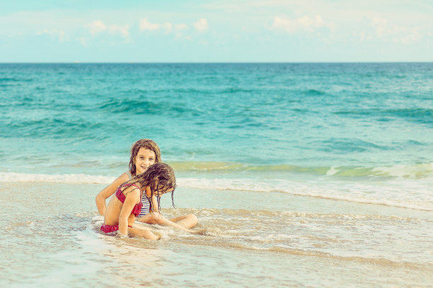 海滩上的一天图片下载