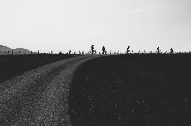 骑自行车图片下载