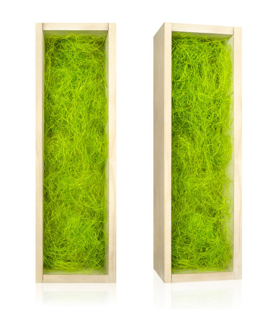 打开装满剑麻的藤盒图片下载