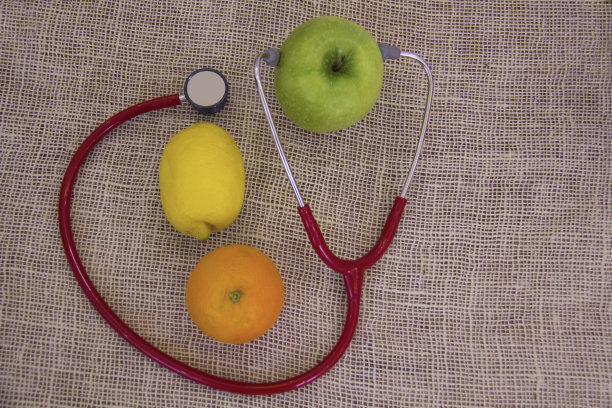 红听诊器，青苹果图片下载