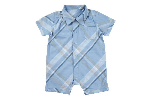 白色背景上的蓝色小男孩衬衫图片下载