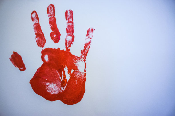 红色的掌印。图片下载