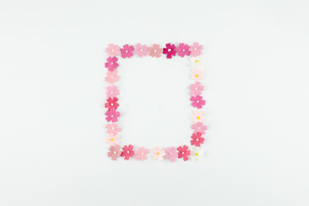 粉色调纸花方形花环图片下载