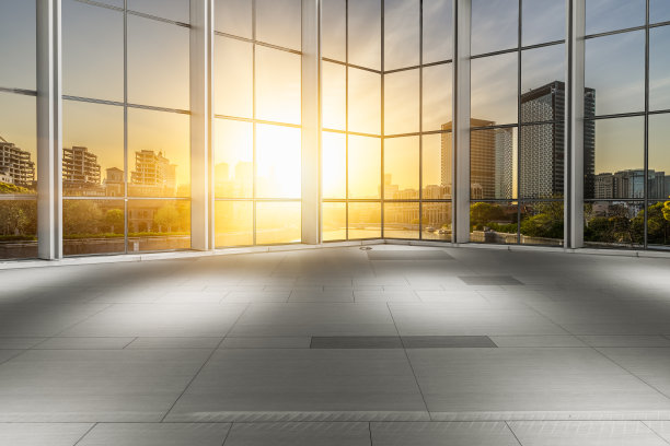 透过窗户看到的上海城市景观素材图片