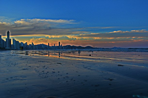 海滩阳光和大海图片下载