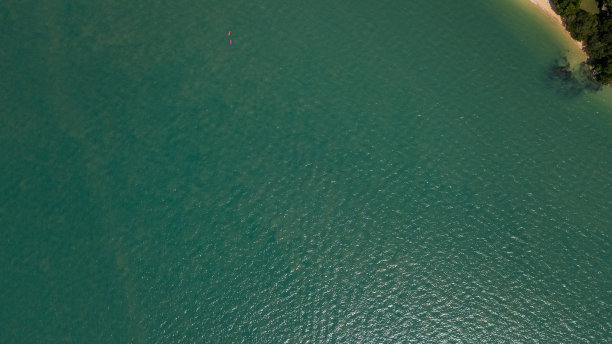 海水鸟瞰图图片下载