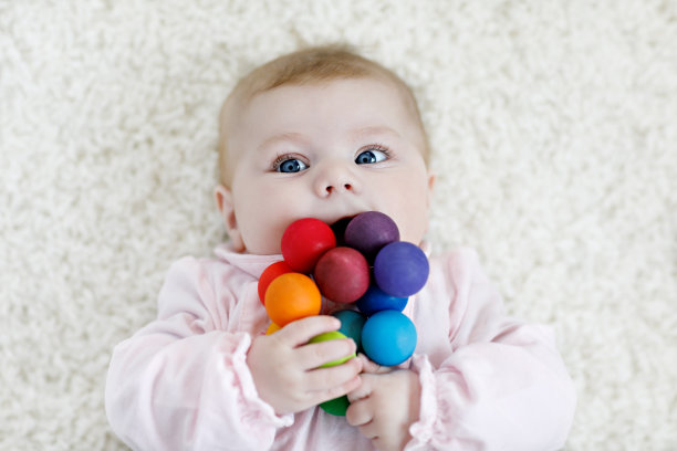 婴幼儿图片素材ID：317963520