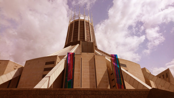 利物浦大教堂图片下载