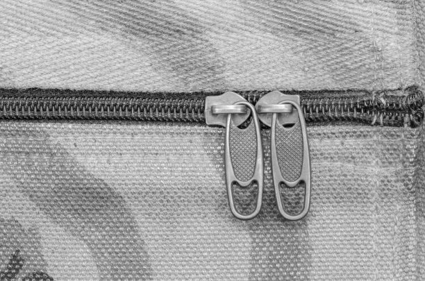 拉链上的旧织物纹理特写图片下载