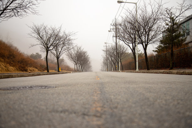 空的孤独的路图片下载