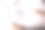 手握笔记本的女人的大数据处理和存储的概念:用户，设备和文件传输图片下载