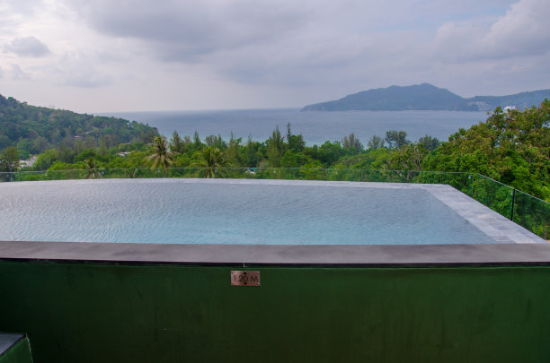 游泳池图片下载