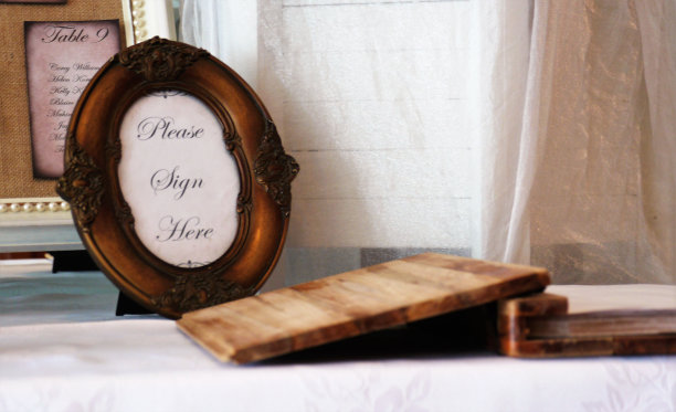 婚宴餐桌装饰照片图片下载