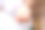 头发在梳子上掉下来，头发每天掉下来都是严重问题。图片下载