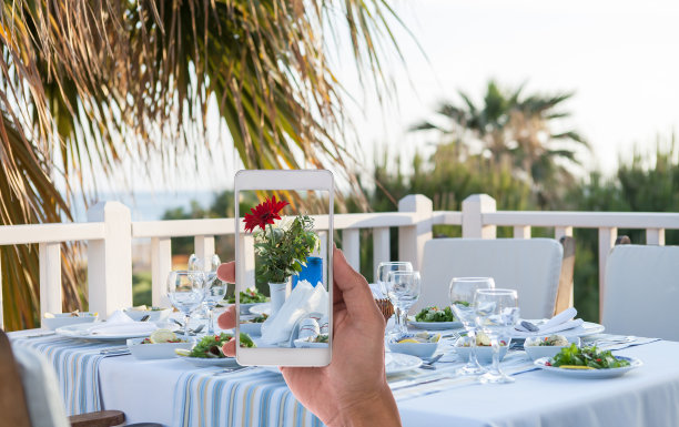 餐厅餐桌图片下载