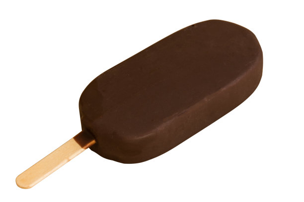 冰淇淋与冷冻巧克力釉孤立在白色背景。图片下载