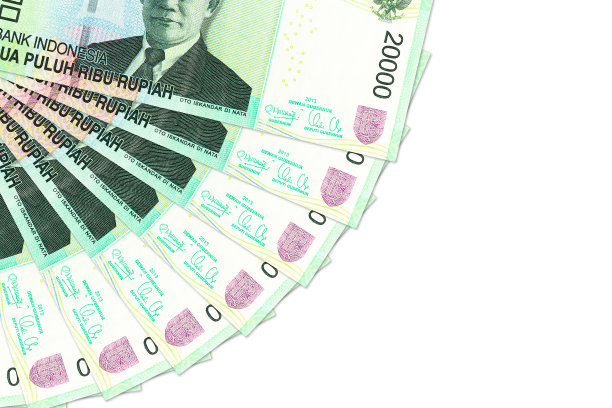 一些印着印尼盾的钞票图片下载