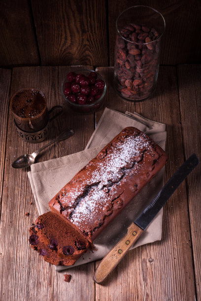 樱桃巧克力蛋糕图片下载