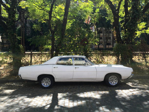 的跑车图片下载