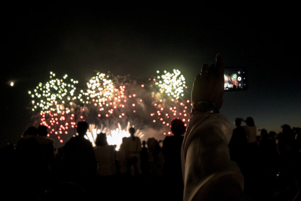 烟花和社交媒体图片下载
