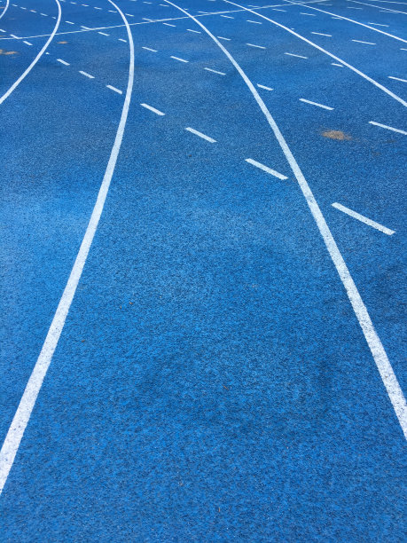 地面运行图片下载