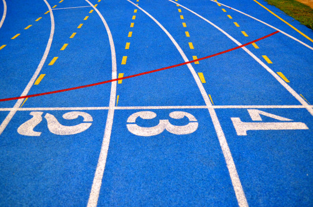 蓝色跑道-用于健身或比赛图片下载