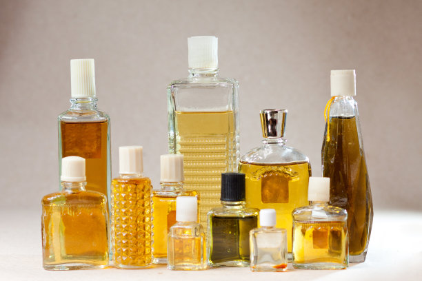 的香水瓶图片下载