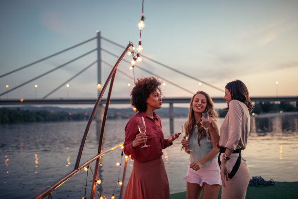 移动你的身体素材图片