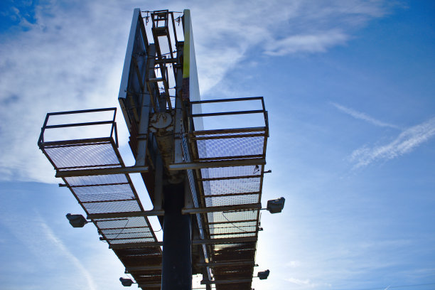 广告牌蓝调图片下载