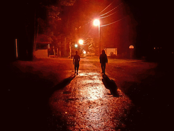 午夜走图片下载