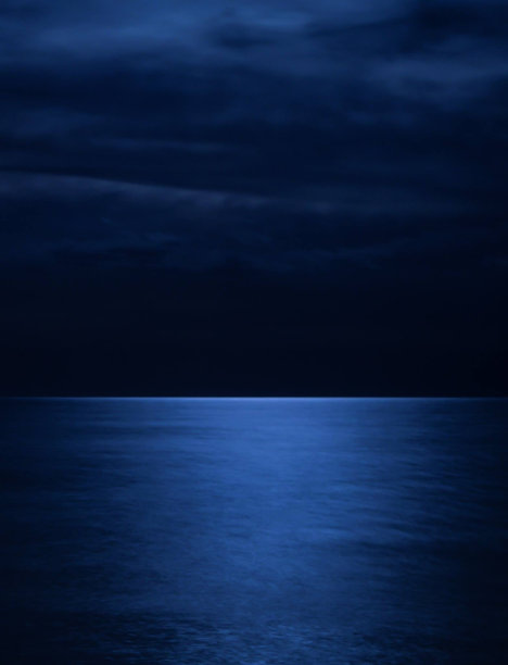 蓝色美景图片下载