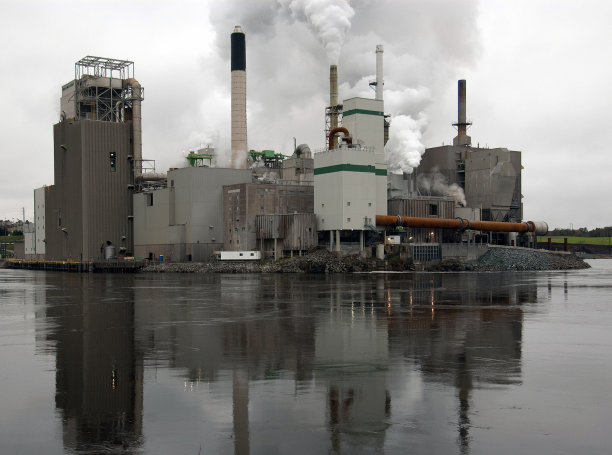 工业蒸汽。图片下载