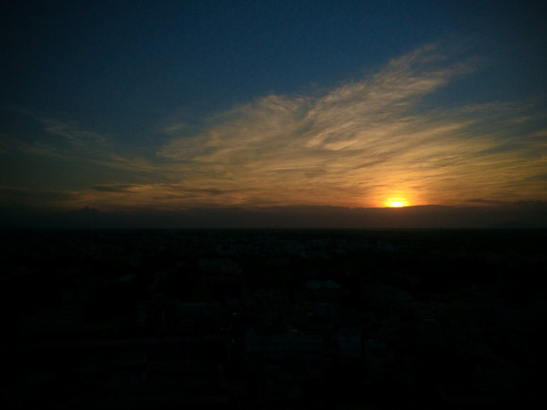 从Kodaikanal山看到的日落图片下载