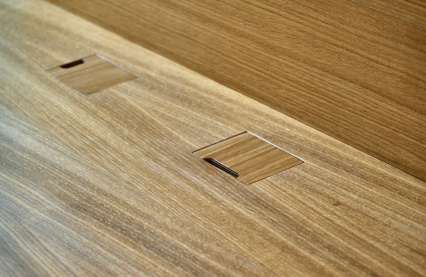 木制的现代书桌图片下载