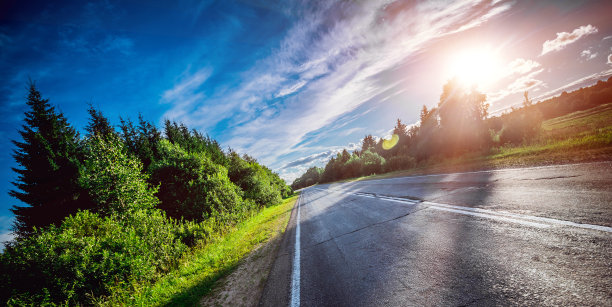道路前进方向图片下载