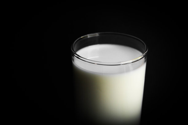 杯牛奶图片下载